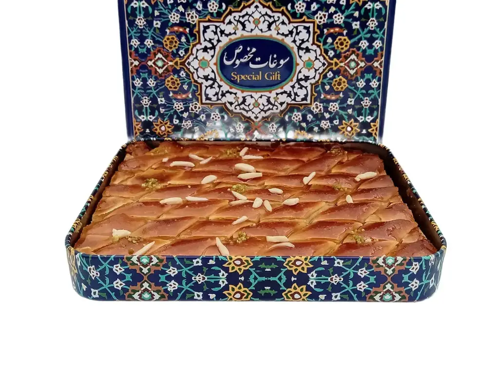  باقلوای یزدی سنتی بادامی سوغات مخصوص ۷۴۵ گرم 